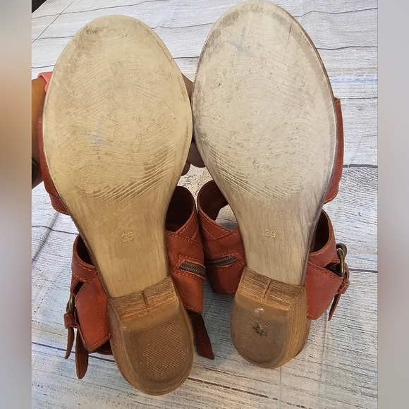 Miz Mooz Size 39 Cyrus Sandals Leather Wedge Heel Zipper Boho Burnt Orange Brown - Picture 11 of 12